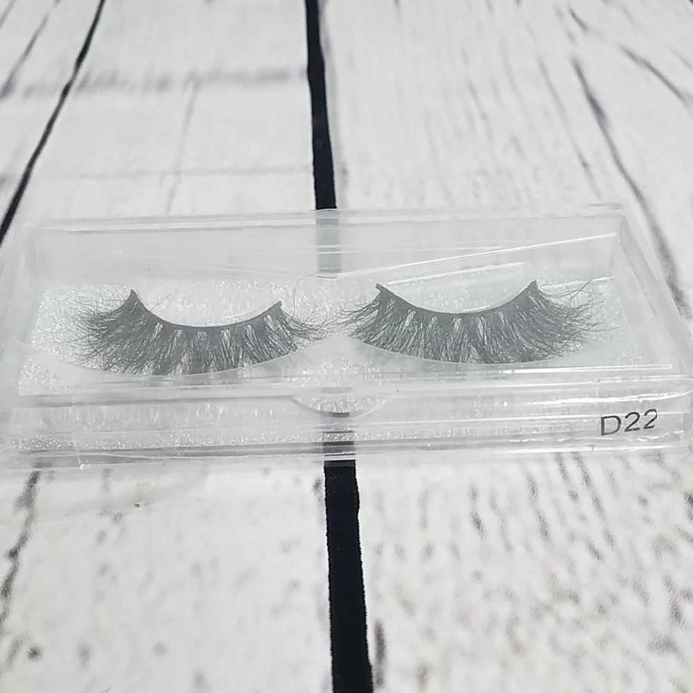 D22 | LASHES - Picture 4 of 4